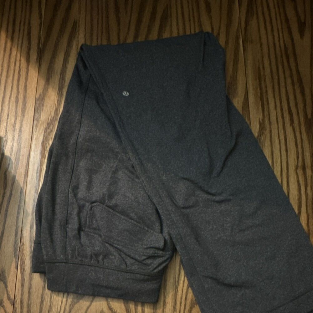 Lululemon Men's XL Dark Gray Sweatpants Drawstring Pockets Straight Leg
